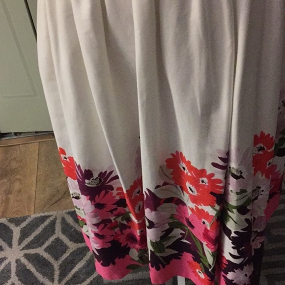 Donna Morgan Floral Print Dress - Picture 4 of 8